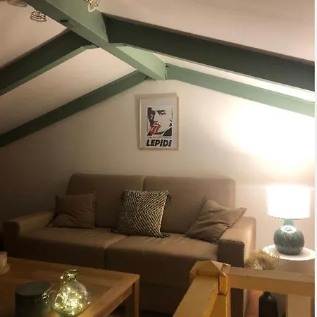 Maison Typique En Plein Coeur De Village *